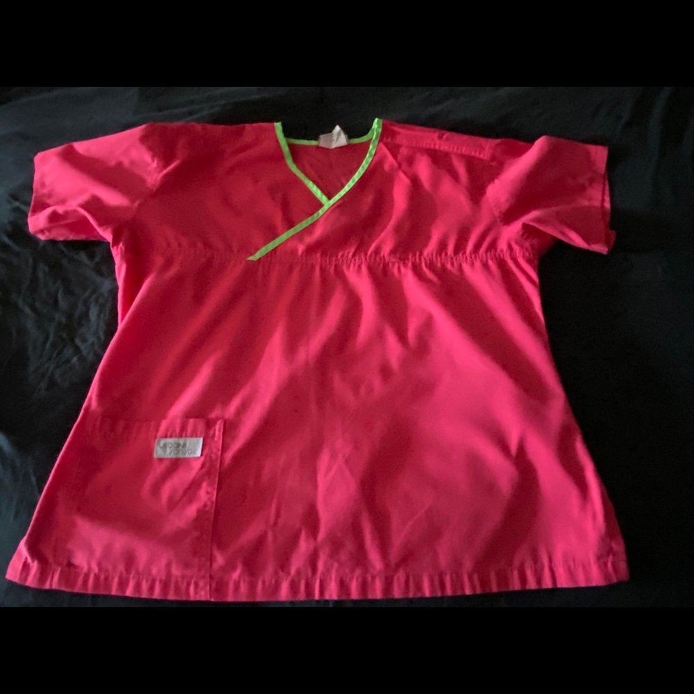 Urbane scrub top